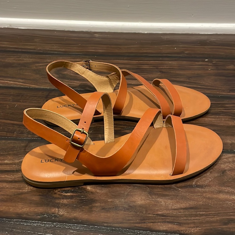 Lucky brand sandals. Never worn. Size 8.5.